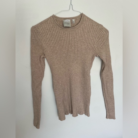 Beige Ribbed Knit Long-sleeve in Oatmeal Beige - Picture 10 of 10